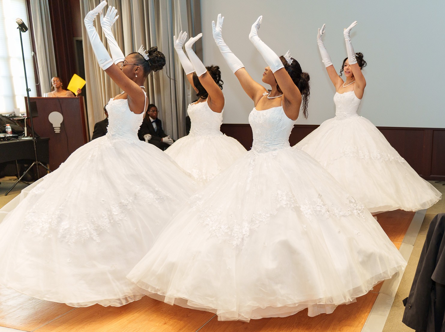 debutante circle